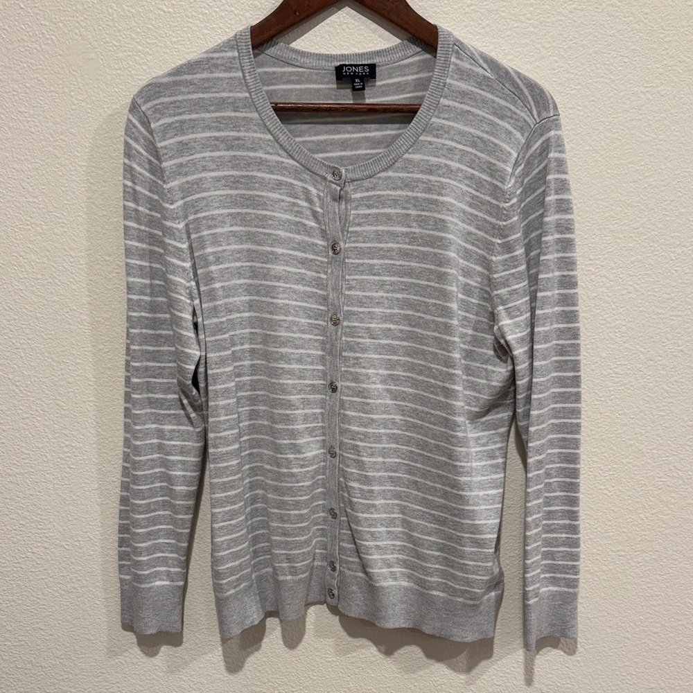 Jones New York Gray Striped Women's Cardigan